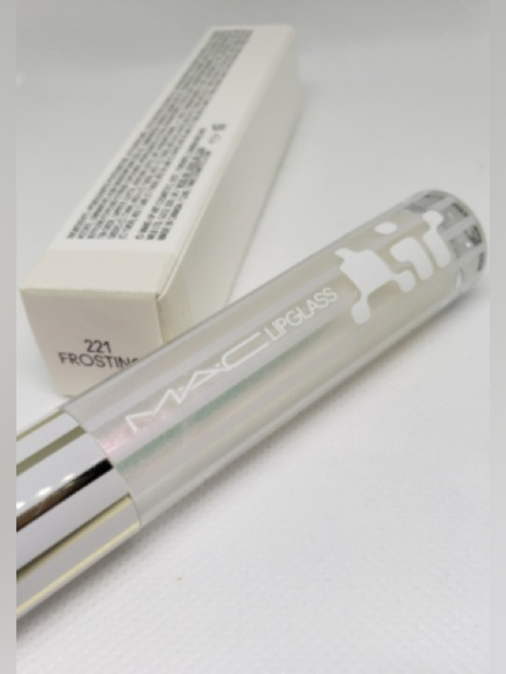 New! MAC Lipglass Air FROSTING